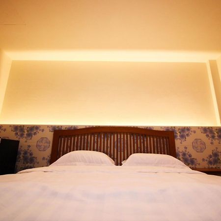 מאה סאריאנג Bk Hotel מראה חיצוני תמונה