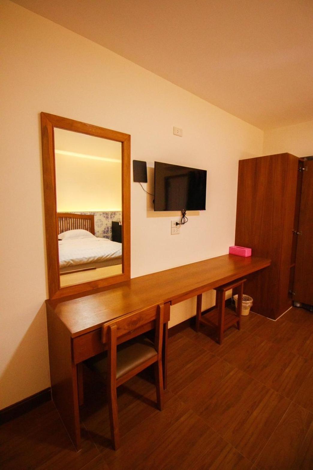 מאה סאריאנג Bk Hotel מראה חיצוני תמונה